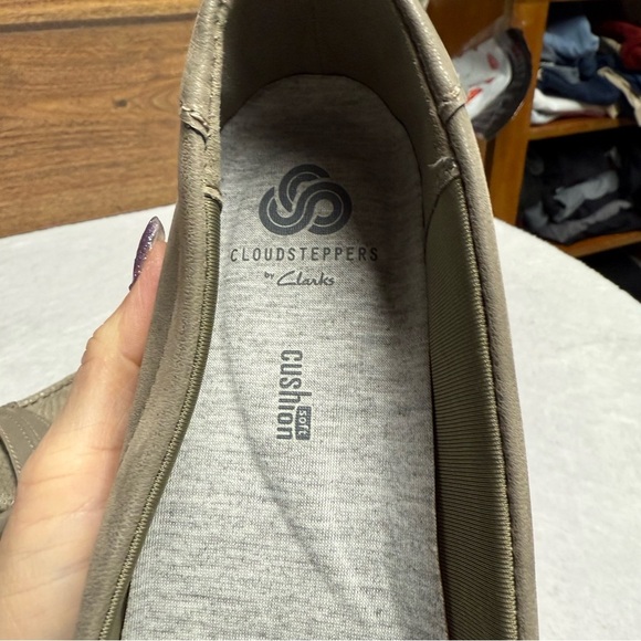 Cloudsteppers by Clark’s  Casual Loafers in Sage size 6 NWOB - Picture 7 of 8